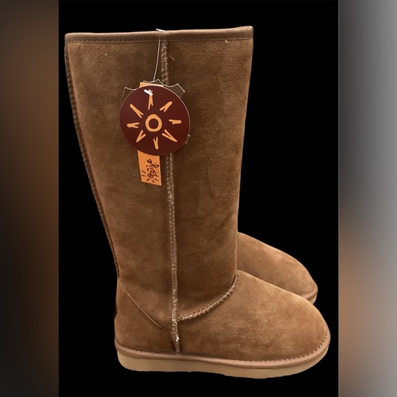 ☀️👢DIJE CALIFORNIA👢☀️Classic SHEEPSKIN BOOTS size 5M CHESTNUT✨NEWinBOX✨ - Picture 1 of 16